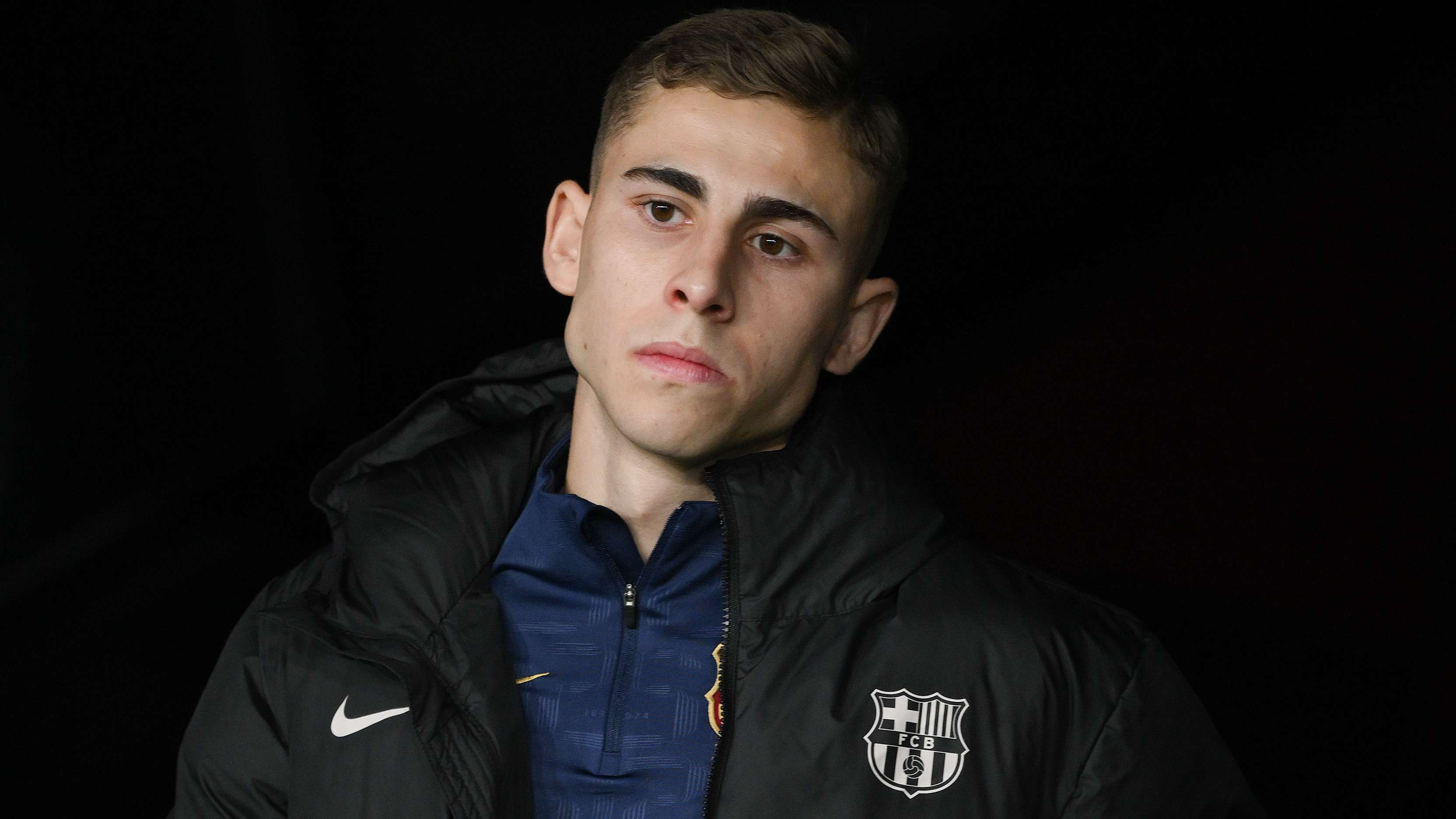 站正式投入 站正式投入